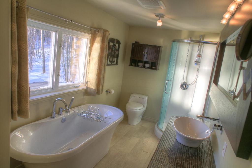Auberge Des Eaux Vives Ла-Мальбе Номер фото