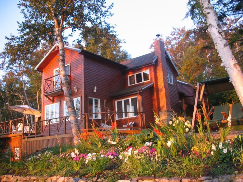 Auberge Des Eaux Vives Ла-Мальбе Экстерьер фото